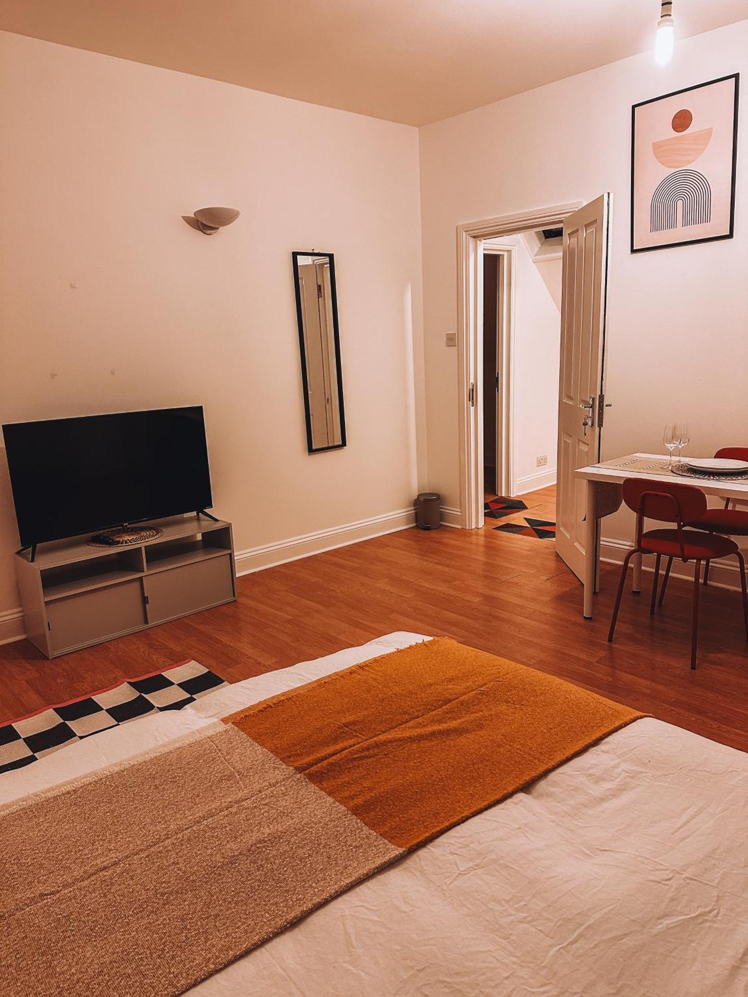 Spacious 3 Rooms In Tooting London Exterior foto