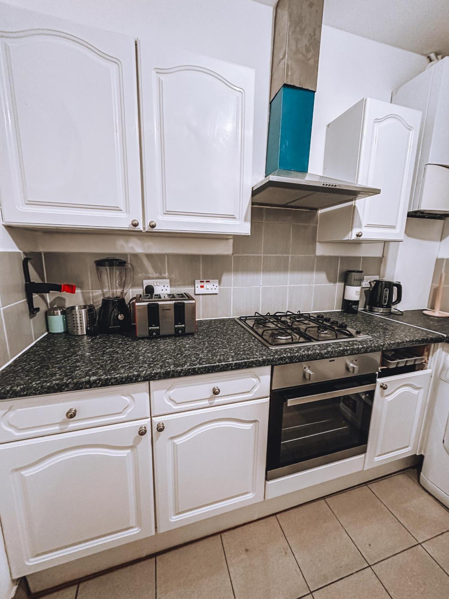 Spacious 3 Rooms In Tooting London Exterior foto
